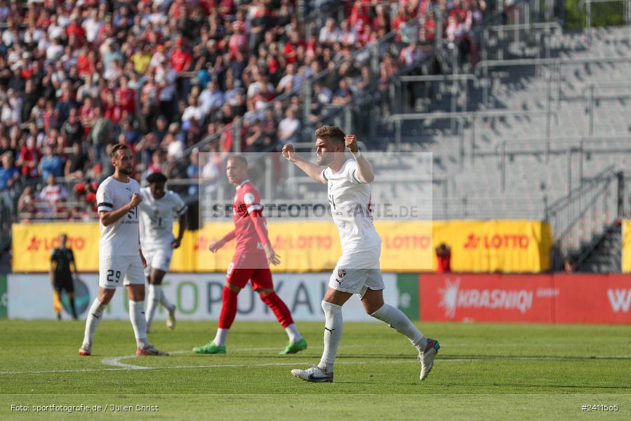 sport, action, Würzburg, Toto-Pokal Finale, Mai 2024, Landespokal-Finale, Fussball, Finaltag der Amateure 2024, Finaltag, FWK, FCI, FC Würzburger Kickers, FC Ingolstadt 04, BFV, AKON Arena, 25.05.2024 - Bild-ID: 2411565