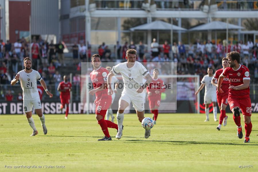 sport, action, Würzburg, Toto-Pokal Finale, Mai 2024, Landespokal-Finale, Fussball, Finaltag der Amateure 2024, Finaltag, FWK, FCI, FC Würzburger Kickers, FC Ingolstadt 04, BFV, AKON Arena, 25.05.2024 - Bild-ID: 2411571