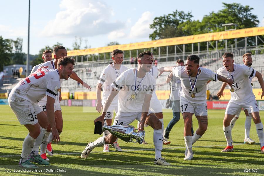 sport, action, Würzburg, Toto-Pokal Finale, Mai 2024, Landespokal-Finale, Fussball, Finaltag der Amateure 2024, Finaltag, FWK, FCI, FC Würzburger Kickers, FC Ingolstadt 04, BFV, AKON Arena, 25.05.2024 - Bild-ID: 2411651 sport, action, Würzburg, Toto-Pokal Finale, Mai 2024, Landespokal-Finale, Fussball, Finaltag der Amateure 2024, Finaltag, FWK, FCI, FC Würzburger Kickers, FC Ingolstadt 04, BFV, AKON Arena, 25.05.2024 - Bild-ID: 2411651