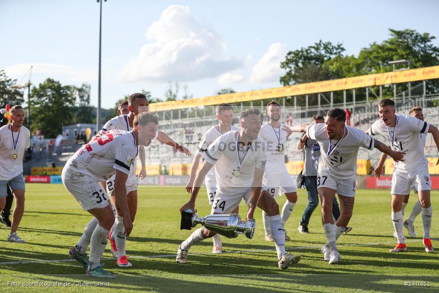sport, action, Würzburg, Toto-Pokal Finale, Mai 2024, Landespokal-Finale, Fussball, Finaltag der Amateure 2024, Finaltag, FWK, FCI, FC Würzburger Kickers, FC Ingolstadt 04, BFV, AKON Arena, 25.05.2024 - Bild-ID: 2411652 sport, action, Würzburg, Toto-Pokal Finale, Mai 2024, Landespokal-Finale, Fussball, Finaltag der Amateure 2024, Finaltag, FWK, FCI, FC Würzburger Kickers, FC Ingolstadt 04, BFV, AKON Arena, 25.05.2024 - Bild-ID: 2411652