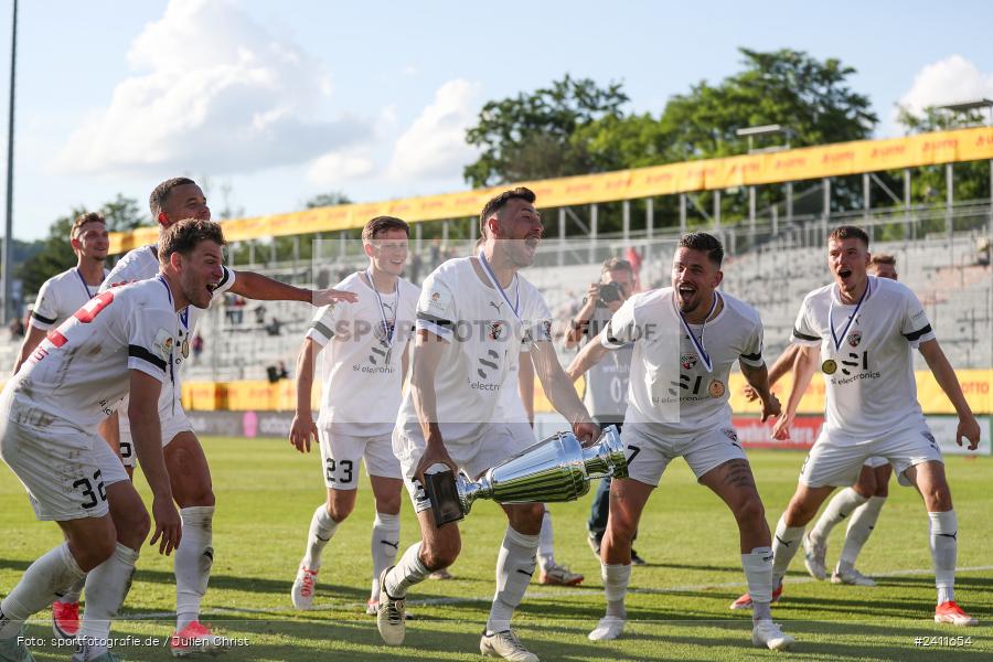 sport, action, Würzburg, Toto-Pokal Finale, Mai 2024, Landespokal-Finale, Fussball, Finaltag der Amateure 2024, Finaltag, FWK, FCI, FC Würzburger Kickers, FC Ingolstadt 04, BFV, AKON Arena, 25.05.2024 - Bild-ID: 2411654 sport, action, Würzburg, Toto-Pokal Finale, Mai 2024, Landespokal-Finale, Fussball, Finaltag der Amateure 2024, Finaltag, FWK, FCI, FC Würzburger Kickers, FC Ingolstadt 04, BFV, AKON Arena, 25.05.2024 - Bild-ID: 2411654