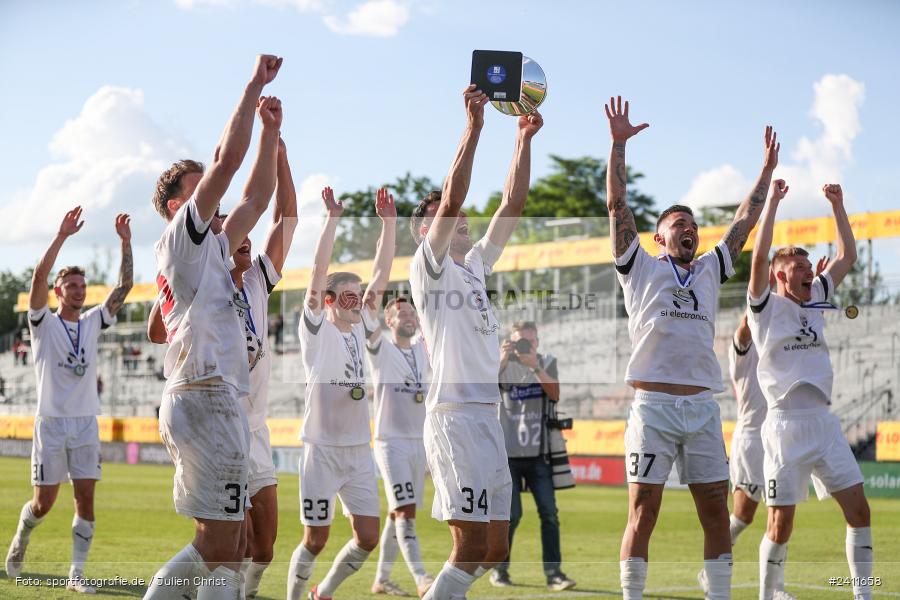 sport, action, Würzburg, Toto-Pokal Finale, Mai 2024, Landespokal-Finale, Fussball, Finaltag der Amateure 2024, Finaltag, FWK, FCI, FC Würzburger Kickers, FC Ingolstadt 04, BFV, AKON Arena, 25.05.2024 - Bild-ID: 2411658 sport, action, Würzburg, Toto-Pokal Finale, Mai 2024, Landespokal-Finale, Fussball, Finaltag der Amateure 2024, Finaltag, FWK, FCI, FC Würzburger Kickers, FC Ingolstadt 04, BFV, AKON Arena, 25.05.2024 - Bild-ID: 2411658