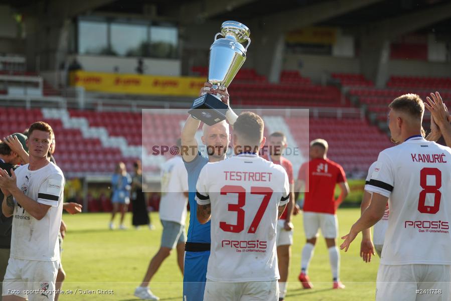sport, action, Würzburg, Toto-Pokal Finale, Mai 2024, Landespokal-Finale, Fussball, Finaltag der Amateure 2024, Finaltag, FWK, FCI, FC Würzburger Kickers, FC Ingolstadt 04, BFV, AKON Arena, 25.05.2024 - Bild-ID: 2411738