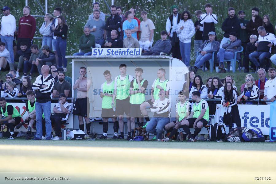 Sportgelände, Steinfeld, 28.05.2024, sport, action, BFV, Fussball, Relegation, Relegation Kreisliga Würzburg 4, TSV, SVS, TSV Duttenbrunn, SV Sendelbach-Steinbach - Bild-ID: 2411962