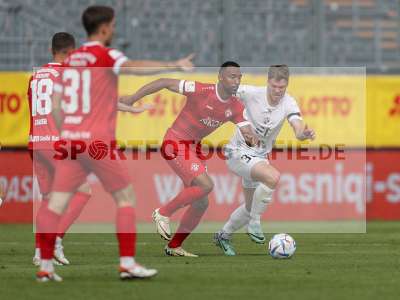 Fotos von FC Würzburger Kickers - FC Ingolstadt 04 auf sportfotografie.de
