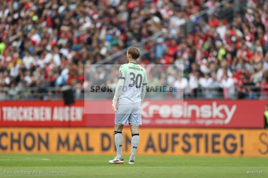 AKON Arena, Würzburg, 29.05.2024, sport, action, DFB, Fussball, Relegation, Relegation zur 3. Liga, H96, FWK, Hannover 96 II, FC Würzburger Kickers - Bild-ID: 2412139