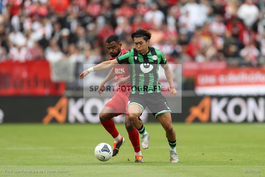 AKON Arena, Würzburg, 29.05.2024, sport, action, DFB, Fussball, Relegation, Relegation zur 3. Liga, H96, FWK, Hannover 96 II, FC Würzburger Kickers - Bild-ID: 2412148 AKON Arena, Würzburg, 29.05.2024, sport, action, DFB, Fussball, Relegation, Relegation zur 3. Liga, H96, FWK, Hannover 96 II, FC Würzburger Kickers - Bild-ID: 2412148