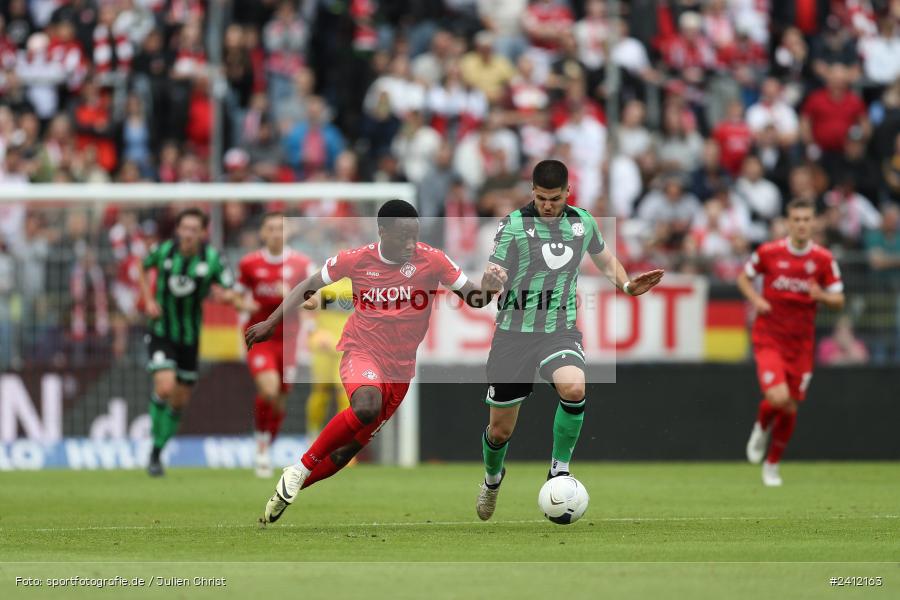 AKON Arena, Würzburg, 29.05.2024, sport, action, DFB, Fussball, Relegation, Relegation zur 3. Liga, H96, FWK, Hannover 96 II, FC Würzburger Kickers - Bild-ID: 2412163