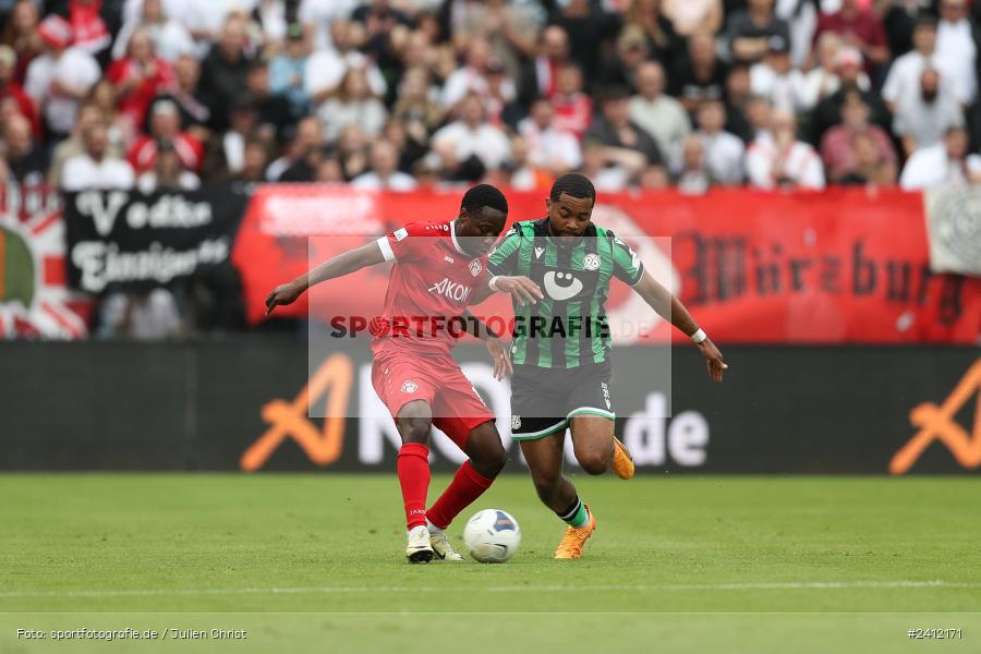 AKON Arena, Würzburg, 29.05.2024, sport, action, DFB, Fussball, Relegation, Relegation zur 3. Liga, H96, FWK, Hannover 96 II, FC Würzburger Kickers - Bild-ID: 2412171
