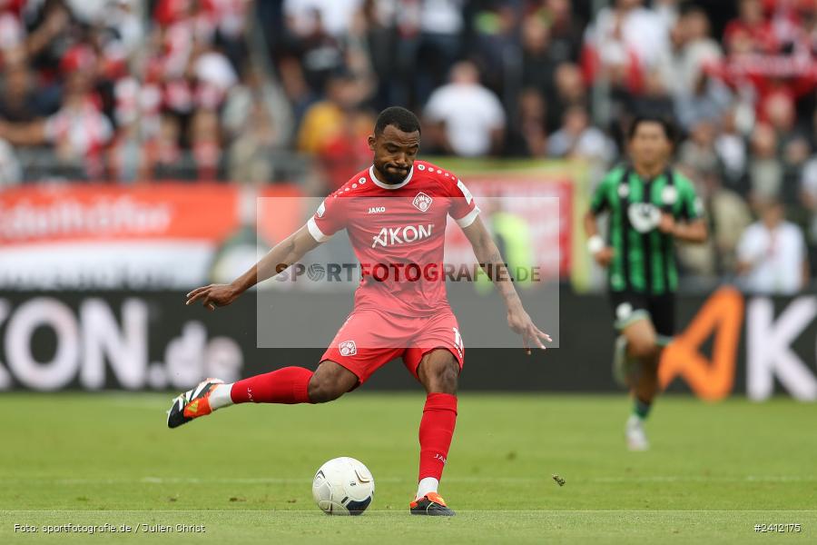 AKON Arena, Würzburg, 29.05.2024, sport, action, DFB, Fussball, Relegation, Relegation zur 3. Liga, H96, FWK, Hannover 96 II, FC Würzburger Kickers - Bild-ID: 2412175