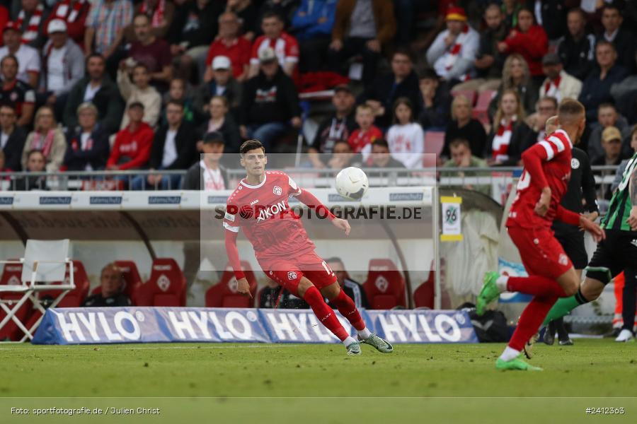 AKON Arena, Würzburg, 29.05.2024, sport, action, DFB, Fussball, Relegation, Relegation zur 3. Liga, H96, FWK, Hannover 96 II, FC Würzburger Kickers - Bild-ID: 2412363