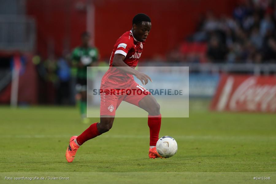 AKON Arena, Würzburg, 29.05.2024, sport, action, DFB, Fussball, Relegation, Relegation zur 3. Liga, H96, FWK, Hannover 96 II, FC Würzburger Kickers - Bild-ID: 2412368