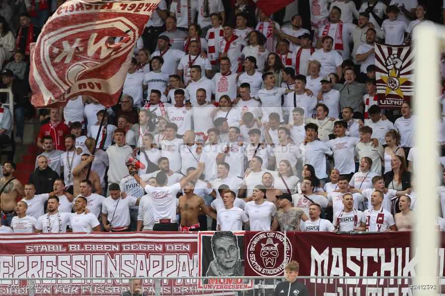 AKON Arena, Würzburg, 29.05.2024, sport, action, DFB, Fussball, Relegation, Relegation zur 3. Liga, H96, FWK, Hannover 96 II, FC Würzburger Kickers - Bild-ID: 2412392 AKON Arena, Würzburg, 29.05.2024, sport, action, DFB, Fussball, Relegation, Relegation zur 3. Liga, H96, FWK, Hannover 96 II, FC Würzburger Kickers - Bild-ID: 2412392