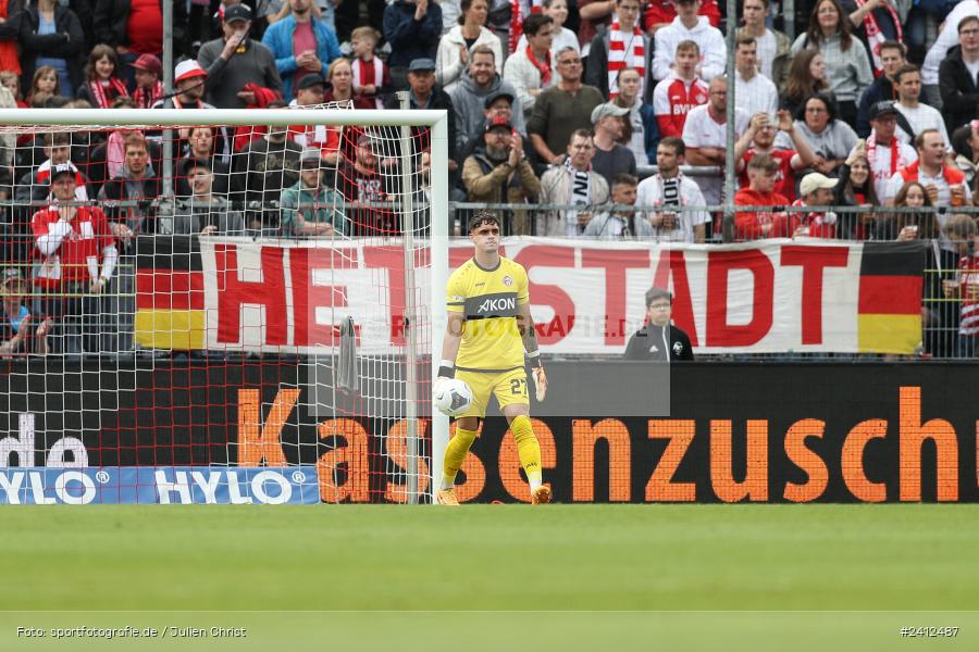 AKON Arena, Würzburg, 29.05.2024, sport, action, DFB, Fussball, Relegation, Relegation zur 3. Liga, H96, FWK, Hannover 96 II, FC Würzburger Kickers - Bild-ID: 2412487 AKON Arena, Würzburg, 29.05.2024, sport, action, DFB, Fussball, Relegation, Relegation zur 3. Liga, H96, FWK, Hannover 96 II, FC Würzburger Kickers - Bild-ID: 2412487