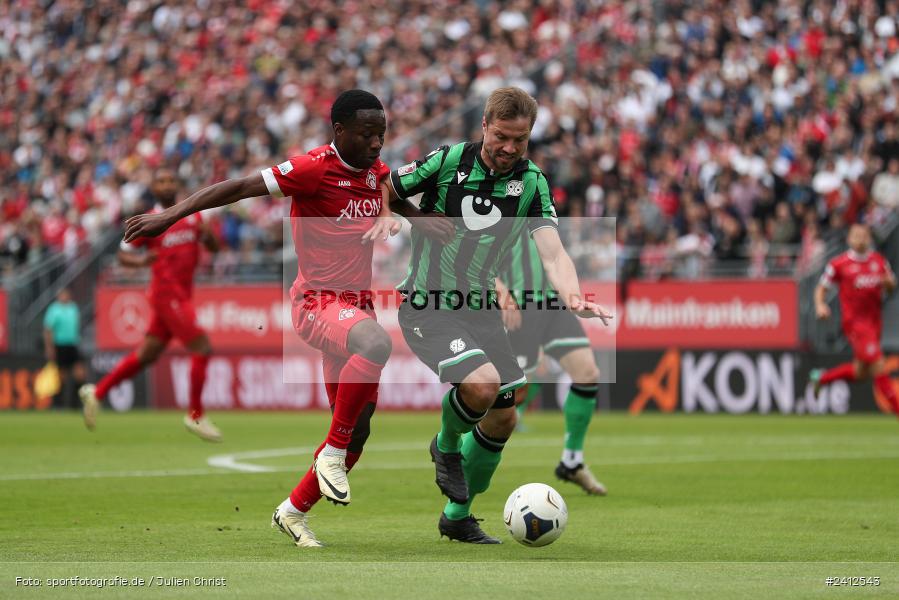 AKON Arena, Würzburg, 29.05.2024, sport, action, DFB, Fussball, Relegation, Relegation zur 3. Liga, H96, FWK, Hannover 96 II, FC Würzburger Kickers - Bild-ID: 2412543