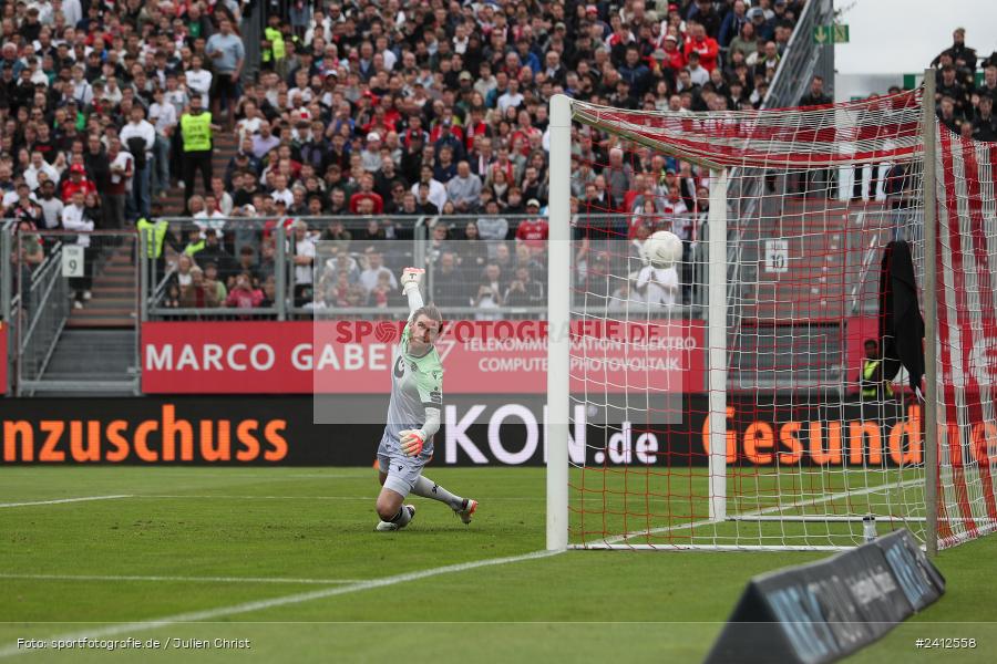 AKON Arena, Würzburg, 29.05.2024, sport, action, DFB, Fussball, Relegation, Relegation zur 3. Liga, H96, FWK, Hannover 96 II, FC Würzburger Kickers - Bild-ID: 2412558 AKON Arena, Würzburg, 29.05.2024, sport, action, DFB, Fussball, Relegation, Relegation zur 3. Liga, H96, FWK, Hannover 96 II, FC Würzburger Kickers - Bild-ID: 2412558