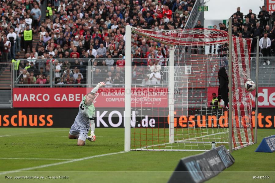 AKON Arena, Würzburg, 29.05.2024, sport, action, DFB, Fussball, Relegation, Relegation zur 3. Liga, H96, FWK, Hannover 96 II, FC Würzburger Kickers - Bild-ID: 2412559
