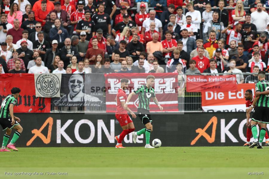 AKON Arena, Würzburg, 29.05.2024, sport, action, DFB, Fussball, Relegation, Relegation zur 3. Liga, H96, FWK, Hannover 96 II, FC Würzburger Kickers - Bild-ID: 2412615 AKON Arena, Würzburg, 29.05.2024, sport, action, DFB, Fussball, Relegation, Relegation zur 3. Liga, H96, FWK, Hannover 96 II, FC Würzburger Kickers - Bild-ID: 2412615