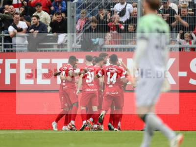 Bild-ID: 2412188