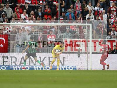 Bild-ID: 2412235