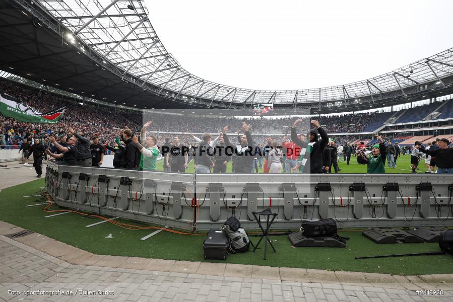 Heinz von Heiden Arena, Hannover, 02.06.2024, sport, action, DFB, Fussball, Regionalliga Nordost, Regionalliga Bayern, Relegation, Relegation zur 3. Liga, FWK, H96, FC Würzburger Kickers, Hannover 96 II - Bild-ID: 2413920