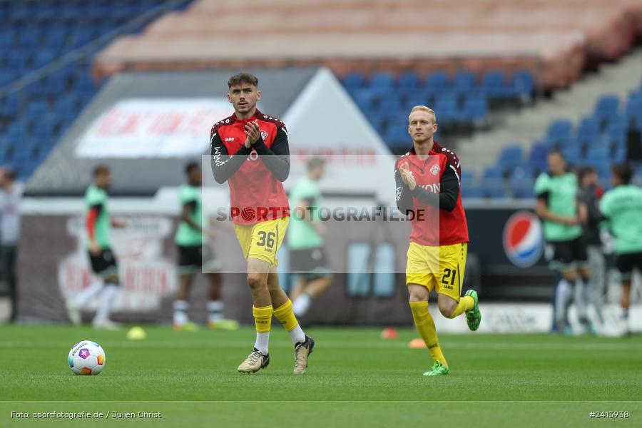 Heinz von Heiden Arena, Hannover, 02.06.2024, sport, action, DFB, Fussball, Regionalliga Nordost, Regionalliga Bayern, Relegation, Relegation zur 3. Liga, FWK, H96, FC Würzburger Kickers, Hannover 96 II - Bild-ID: 2413938 Heinz von Heiden Arena, Hannover, 02.06.2024, sport, action, DFB, Fussball, Regionalliga Nordost, Regionalliga Bayern, Relegation, Relegation zur 3. Liga, FWK, H96, FC Würzburger Kickers, Hannover 96 II - Bild-ID: 2413938