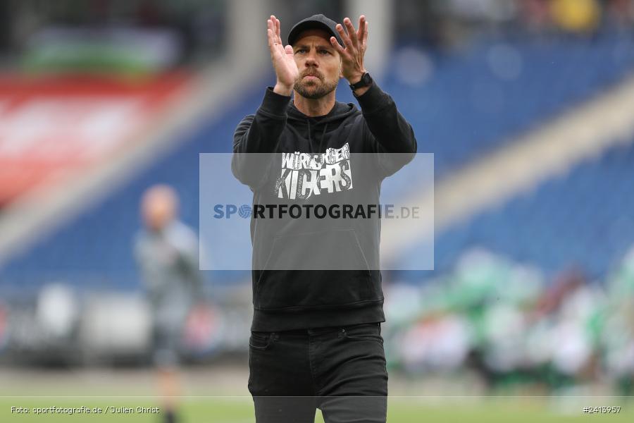 Heinz von Heiden Arena, Hannover, 02.06.2024, sport, action, DFB, Fussball, Regionalliga Nordost, Regionalliga Bayern, Relegation, Relegation zur 3. Liga, FWK, H96, FC Würzburger Kickers, Hannover 96 II - Bild-ID: 2413957
