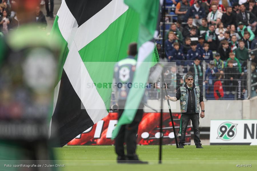 Heinz von Heiden Arena, Hannover, 02.06.2024, sport, action, DFB, Fussball, Regionalliga Nordost, Regionalliga Bayern, Relegation, Relegation zur 3. Liga, FWK, H96, FC Würzburger Kickers, Hannover 96 II - Bild-ID: 2413975