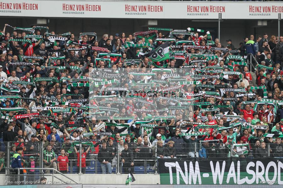 Heinz von Heiden Arena, Hannover, 02.06.2024, sport, action, DFB, Fussball, Regionalliga Nordost, Regionalliga Bayern, Relegation, Relegation zur 3. Liga, FWK, H96, FC Würzburger Kickers, Hannover 96 II - Bild-ID: 2413980