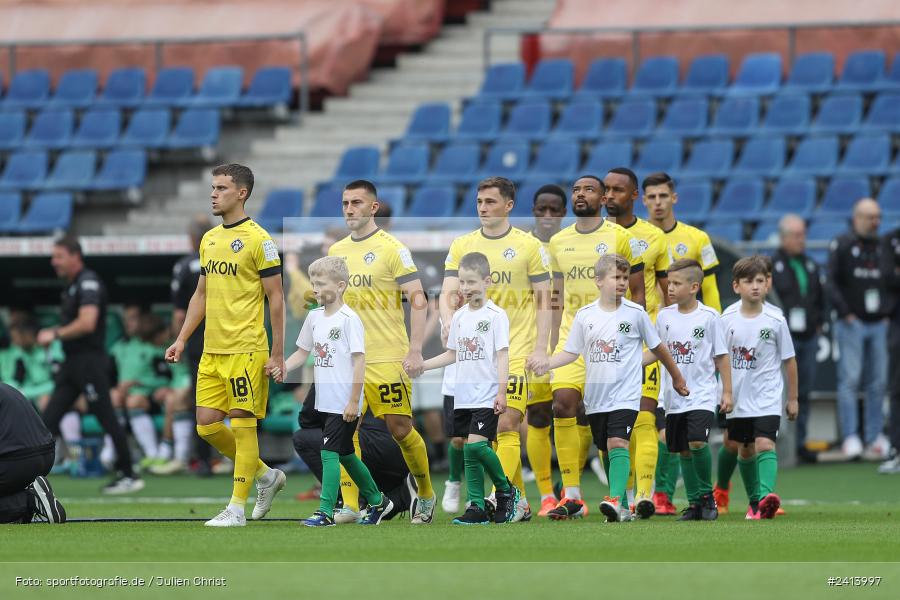 Heinz von Heiden Arena, Hannover, 02.06.2024, sport, action, DFB, Fussball, Regionalliga Nordost, Regionalliga Bayern, Relegation, Relegation zur 3. Liga, FWK, H96, FC Würzburger Kickers, Hannover 96 II - Bild-ID: 2413997 Heinz von Heiden Arena, Hannover, 02.06.2024, sport, action, DFB, Fussball, Regionalliga Nordost, Regionalliga Bayern, Relegation, Relegation zur 3. Liga, FWK, H96, FC Würzburger Kickers, Hannover 96 II - Bild-ID: 2413997