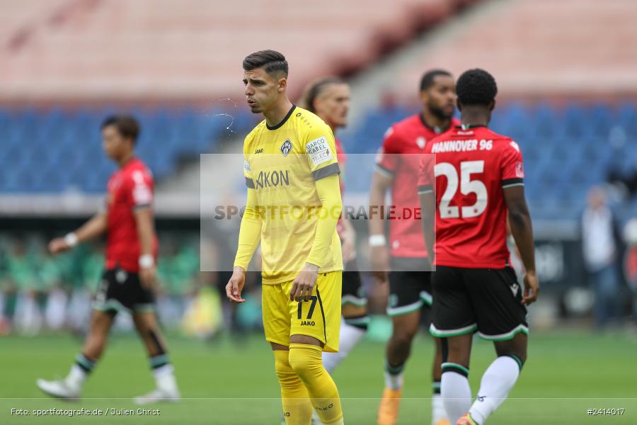 Heinz von Heiden Arena, Hannover, 02.06.2024, sport, action, DFB, Fussball, Regionalliga Nordost, Regionalliga Bayern, Relegation, Relegation zur 3. Liga, FWK, H96, FC Würzburger Kickers, Hannover 96 II - Bild-ID: 2414017