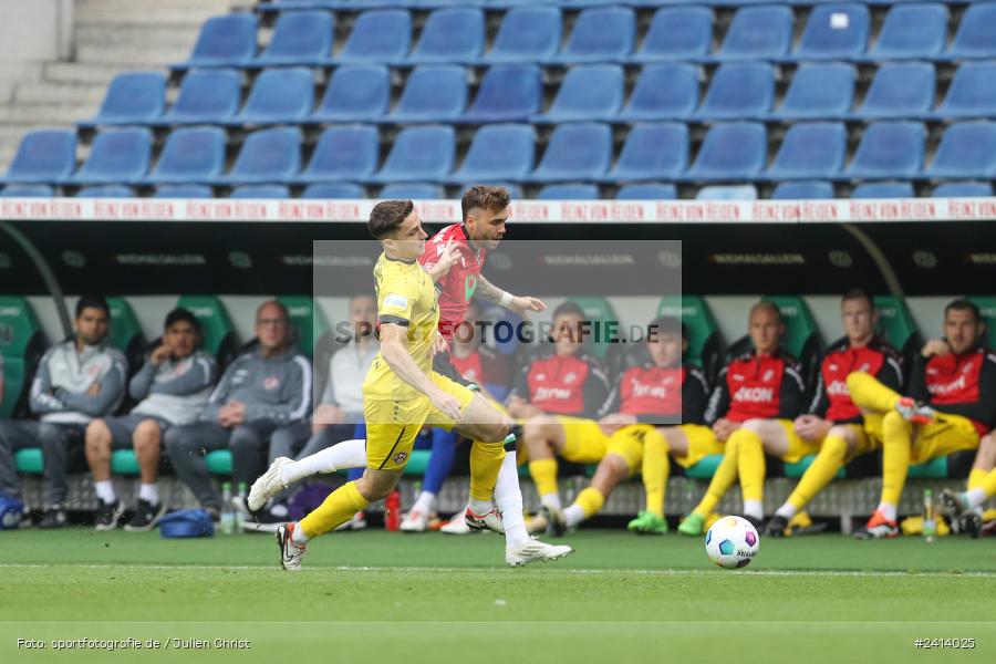 Heinz von Heiden Arena, Hannover, 02.06.2024, sport, action, DFB, Fussball, Regionalliga Nordost, Regionalliga Bayern, Relegation, Relegation zur 3. Liga, FWK, H96, FC Würzburger Kickers, Hannover 96 II - Bild-ID: 2414025 Heinz von Heiden Arena, Hannover, 02.06.2024, sport, action, DFB, Fussball, Regionalliga Nordost, Regionalliga Bayern, Relegation, Relegation zur 3. Liga, FWK, H96, FC Würzburger Kickers, Hannover 96 II - Bild-ID: 2414025