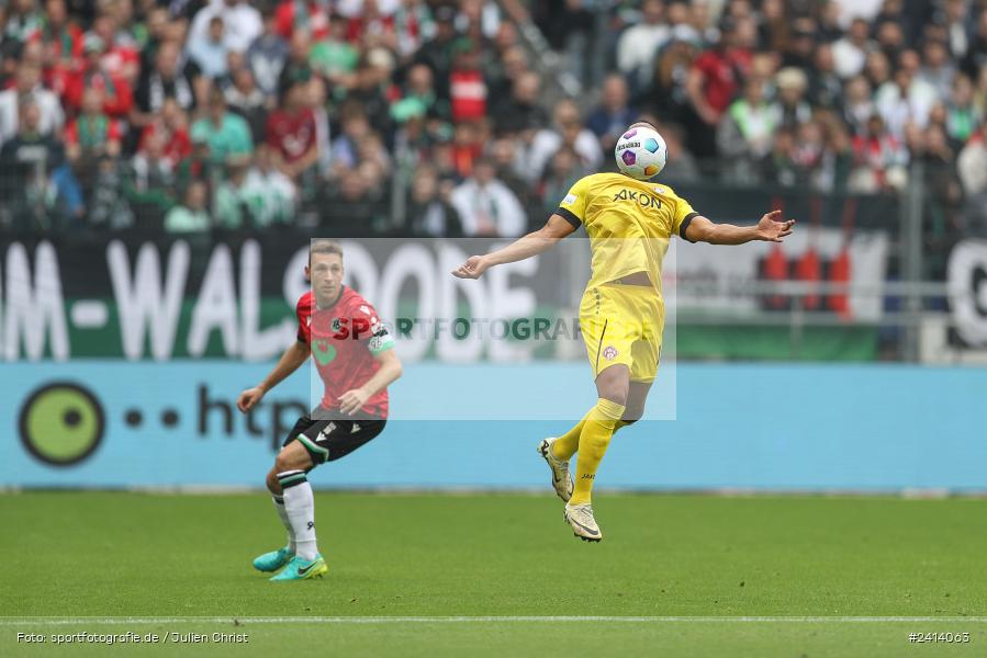 Heinz von Heiden Arena, Hannover, 02.06.2024, sport, action, DFB, Fussball, Regionalliga Nordost, Regionalliga Bayern, Relegation, Relegation zur 3. Liga, FWK, H96, FC Würzburger Kickers, Hannover 96 II - Bild-ID: 2414063 Heinz von Heiden Arena, Hannover, 02.06.2024, sport, action, DFB, Fussball, Regionalliga Nordost, Regionalliga Bayern, Relegation, Relegation zur 3. Liga, FWK, H96, FC Würzburger Kickers, Hannover 96 II - Bild-ID: 2414063