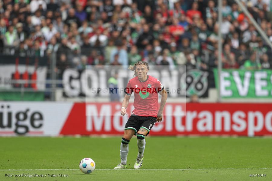 Heinz von Heiden Arena, Hannover, 02.06.2024, sport, action, DFB, Fussball, Regionalliga Nordost, Regionalliga Bayern, Relegation, Relegation zur 3. Liga, FWK, H96, FC Würzburger Kickers, Hannover 96 II - Bild-ID: 2414083