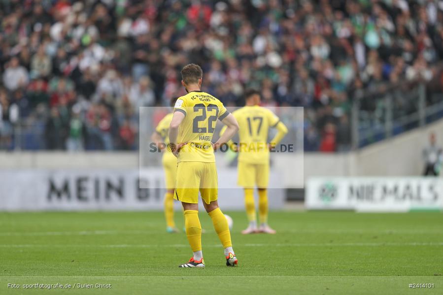 Heinz von Heiden Arena, Hannover, 02.06.2024, sport, action, DFB, Fussball, Regionalliga Nordost, Regionalliga Bayern, Relegation, Relegation zur 3. Liga, FWK, H96, FC Würzburger Kickers, Hannover 96 II - Bild-ID: 2414101