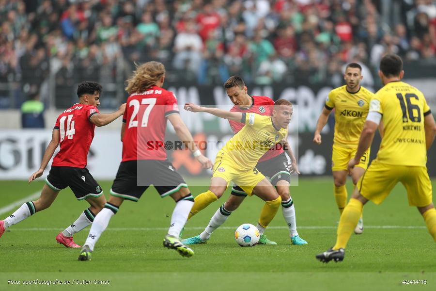 Heinz von Heiden Arena, Hannover, 02.06.2024, sport, action, DFB, Fussball, Regionalliga Nordost, Regionalliga Bayern, Relegation, Relegation zur 3. Liga, FWK, H96, FC Würzburger Kickers, Hannover 96 II - Bild-ID: 2414113 Heinz von Heiden Arena, Hannover, 02.06.2024, sport, action, DFB, Fussball, Regionalliga Nordost, Regionalliga Bayern, Relegation, Relegation zur 3. Liga, FWK, H96, FC Würzburger Kickers, Hannover 96 II - Bild-ID: 2414113
