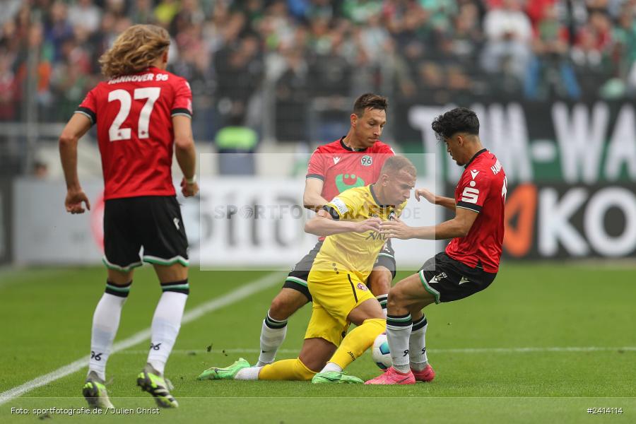 Heinz von Heiden Arena, Hannover, 02.06.2024, sport, action, DFB, Fussball, Regionalliga Nordost, Regionalliga Bayern, Relegation, Relegation zur 3. Liga, FWK, H96, FC Würzburger Kickers, Hannover 96 II - Bild-ID: 2414114 Heinz von Heiden Arena, Hannover, 02.06.2024, sport, action, DFB, Fussball, Regionalliga Nordost, Regionalliga Bayern, Relegation, Relegation zur 3. Liga, FWK, H96, FC Würzburger Kickers, Hannover 96 II - Bild-ID: 2414114