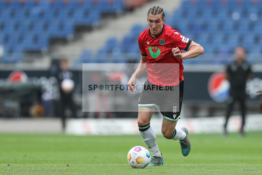 Heinz von Heiden Arena, Hannover, 02.06.2024, sport, action, DFB, Fussball, Regionalliga Nordost, Regionalliga Bayern, Relegation, Relegation zur 3. Liga, FWK, H96, FC Würzburger Kickers, Hannover 96 II - Bild-ID: 2414140 Heinz von Heiden Arena, Hannover, 02.06.2024, sport, action, DFB, Fussball, Regionalliga Nordost, Regionalliga Bayern, Relegation, Relegation zur 3. Liga, FWK, H96, FC Würzburger Kickers, Hannover 96 II - Bild-ID: 2414140