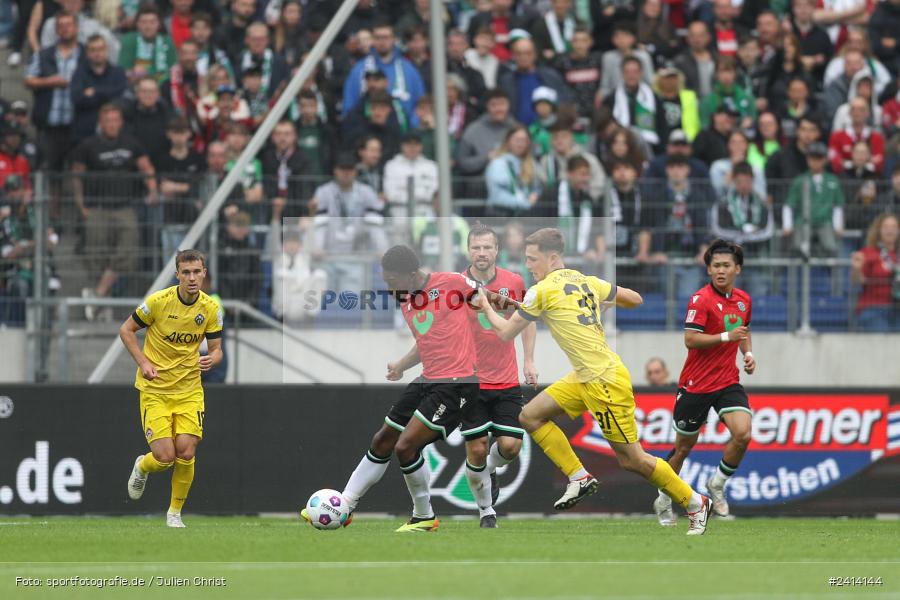 Heinz von Heiden Arena, Hannover, 02.06.2024, sport, action, DFB, Fussball, Regionalliga Nordost, Regionalliga Bayern, Relegation, Relegation zur 3. Liga, FWK, H96, FC Würzburger Kickers, Hannover 96 II - Bild-ID: 2414144 Heinz von Heiden Arena, Hannover, 02.06.2024, sport, action, DFB, Fussball, Regionalliga Nordost, Regionalliga Bayern, Relegation, Relegation zur 3. Liga, FWK, H96, FC Würzburger Kickers, Hannover 96 II - Bild-ID: 2414144