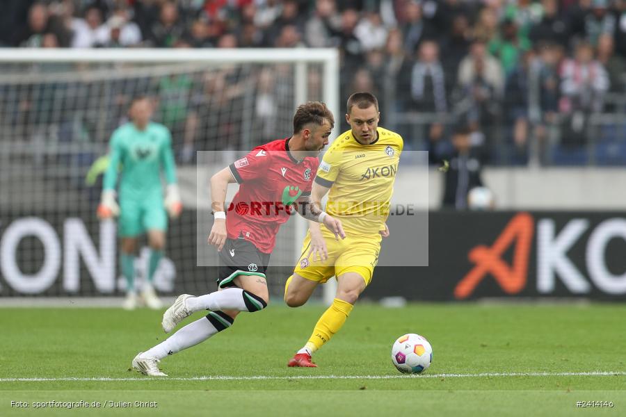 Heinz von Heiden Arena, Hannover, 02.06.2024, sport, action, DFB, Fussball, Regionalliga Nordost, Regionalliga Bayern, Relegation, Relegation zur 3. Liga, FWK, H96, FC Würzburger Kickers, Hannover 96 II - Bild-ID: 2414146 Heinz von Heiden Arena, Hannover, 02.06.2024, sport, action, DFB, Fussball, Regionalliga Nordost, Regionalliga Bayern, Relegation, Relegation zur 3. Liga, FWK, H96, FC Würzburger Kickers, Hannover 96 II - Bild-ID: 2414146