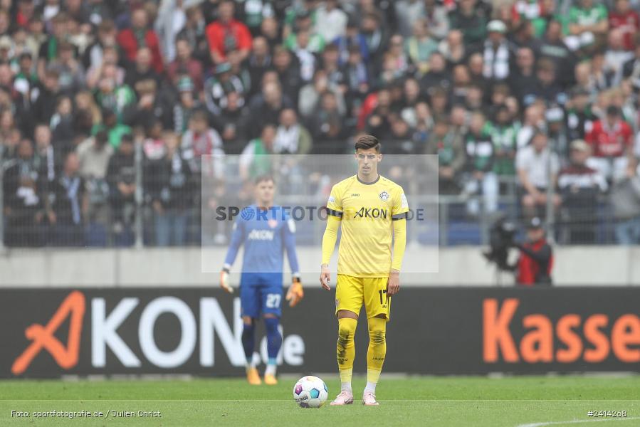 Heinz von Heiden Arena, Hannover, 02.06.2024, sport, action, DFB, Fussball, Regionalliga Nordost, Regionalliga Bayern, Relegation, Relegation zur 3. Liga, FWK, H96, FC Würzburger Kickers, Hannover 96 II - Bild-ID: 2414268