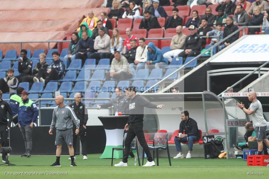 Heinz von Heiden Arena, Hannover, 02.06.2024, sport, action, DFB, Fussball, Regionalliga Nordost, Regionalliga Bayern, Relegation, Relegation zur 3. Liga, FWK, H96, FC Würzburger Kickers, Hannover 96 II - Bild-ID: 2414280 Heinz von Heiden Arena, Hannover, 02.06.2024, sport, action, DFB, Fussball, Regionalliga Nordost, Regionalliga Bayern, Relegation, Relegation zur 3. Liga, FWK, H96, FC Würzburger Kickers, Hannover 96 II - Bild-ID: 2414280