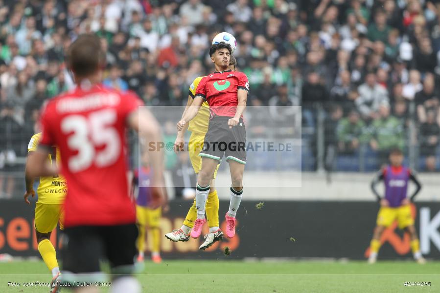 Heinz von Heiden Arena, Hannover, 02.06.2024, sport, action, DFB, Fussball, Regionalliga Nordost, Regionalliga Bayern, Relegation, Relegation zur 3. Liga, FWK, H96, FC Würzburger Kickers, Hannover 96 II - Bild-ID: 2414295