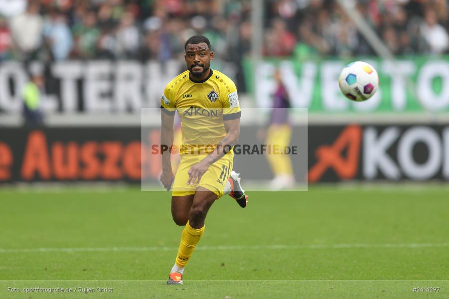 Heinz von Heiden Arena, Hannover, 02.06.2024, sport, action, DFB, Fussball, Regionalliga Nordost, Regionalliga Bayern, Relegation, Relegation zur 3. Liga, FWK, H96, FC Würzburger Kickers, Hannover 96 II - Bild-ID: 2414297