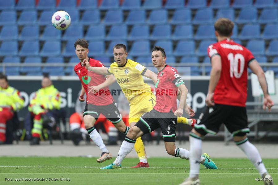 Heinz von Heiden Arena, Hannover, 02.06.2024, sport, action, DFB, Fussball, Regionalliga Nordost, Regionalliga Bayern, Relegation, Relegation zur 3. Liga, FWK, H96, FC Würzburger Kickers, Hannover 96 II - Bild-ID: 2414363