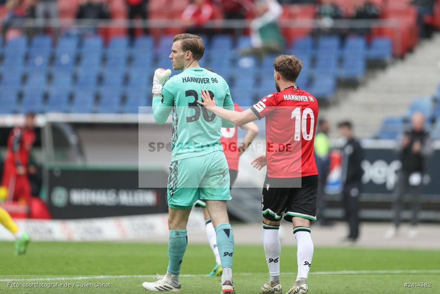 Heinz von Heiden Arena, Hannover, 02.06.2024, sport, action, DFB, Fussball, Regionalliga Nordost, Regionalliga Bayern, Relegation, Relegation zur 3. Liga, FWK, H96, FC Würzburger Kickers, Hannover 96 II - Bild-ID: 2414382 Heinz von Heiden Arena, Hannover, 02.06.2024, sport, action, DFB, Fussball, Regionalliga Nordost, Regionalliga Bayern, Relegation, Relegation zur 3. Liga, FWK, H96, FC Würzburger Kickers, Hannover 96 II - Bild-ID: 2414382