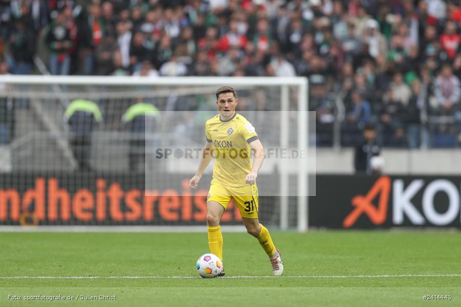 Heinz von Heiden Arena, Hannover, 02.06.2024, sport, action, DFB, Fussball, Regionalliga Nordost, Regionalliga Bayern, Relegation, Relegation zur 3. Liga, FWK, H96, FC Würzburger Kickers, Hannover 96 II - Bild-ID: 2414443