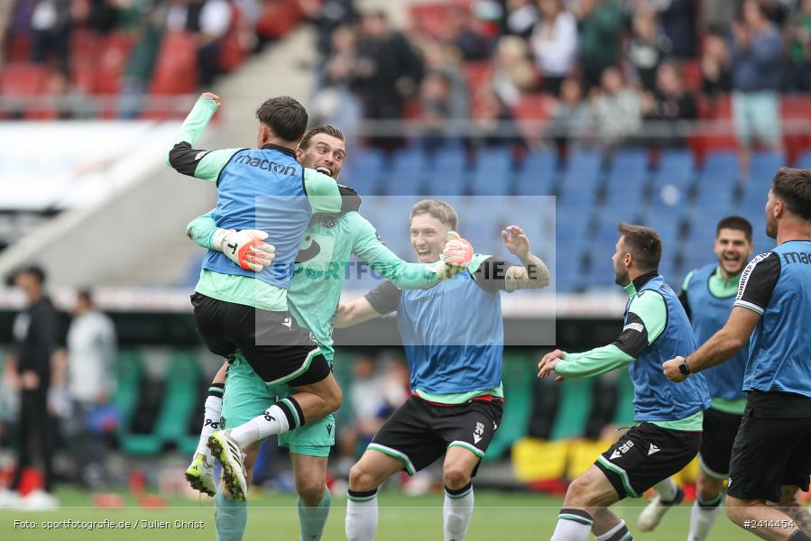 Heinz von Heiden Arena, Hannover, 02.06.2024, sport, action, DFB, Fussball, Regionalliga Nordost, Regionalliga Bayern, Relegation, Relegation zur 3. Liga, FWK, H96, FC Würzburger Kickers, Hannover 96 II - Bild-ID: 2414454 Heinz von Heiden Arena, Hannover, 02.06.2024, sport, action, DFB, Fussball, Regionalliga Nordost, Regionalliga Bayern, Relegation, Relegation zur 3. Liga, FWK, H96, FC Würzburger Kickers, Hannover 96 II - Bild-ID: 2414454