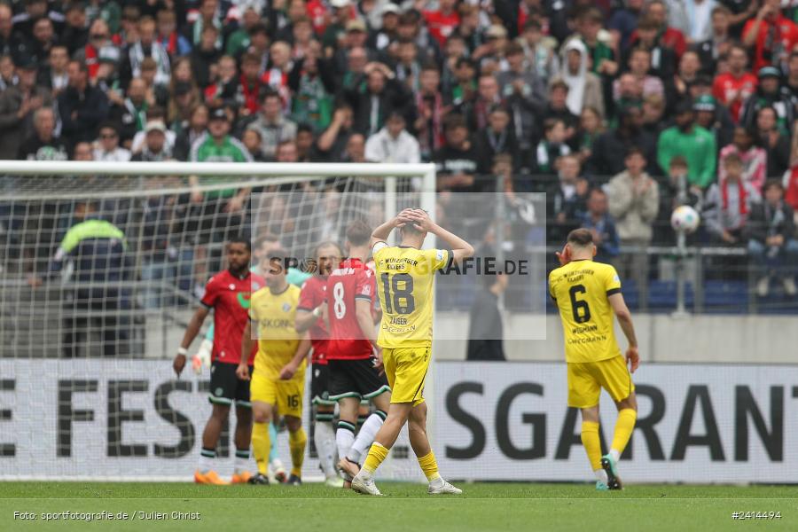 Heinz von Heiden Arena, Hannover, 02.06.2024, sport, action, DFB, Fussball, Regionalliga Nordost, Regionalliga Bayern, Relegation, Relegation zur 3. Liga, FWK, H96, FC Würzburger Kickers, Hannover 96 II - Bild-ID: 2414494