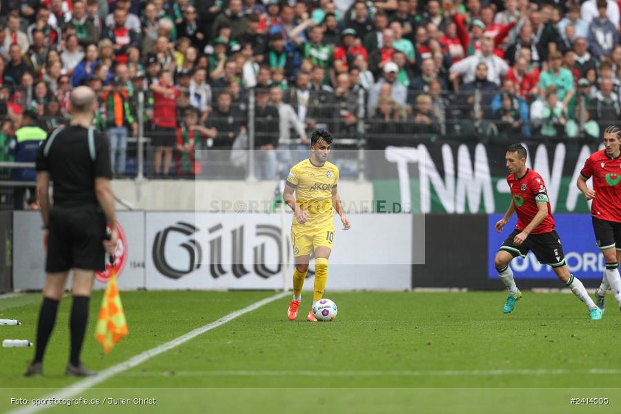 Heinz von Heiden Arena, Hannover, 02.06.2024, sport, action, DFB, Fussball, Regionalliga Nordost, Regionalliga Bayern, Relegation, Relegation zur 3. Liga, FWK, H96, FC Würzburger Kickers, Hannover 96 II - Bild-ID: 2414505